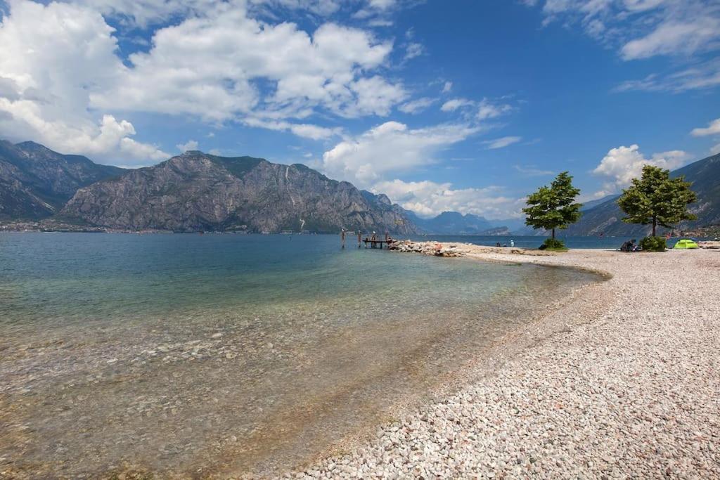 Il Frantoio A Monte-Vicino Al Lago Malcesine Buitenkant foto